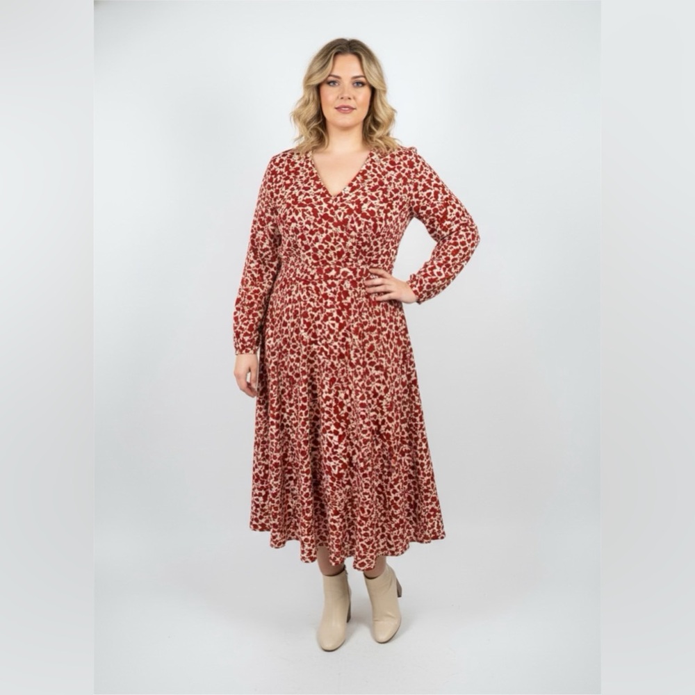 Ann Taylor Red and White Floral Dress